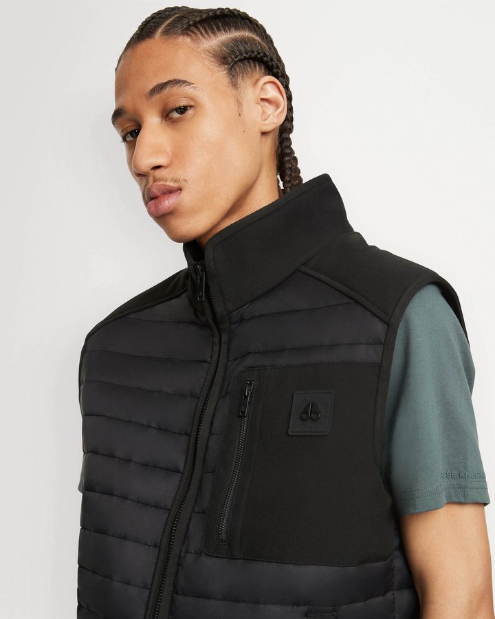 Black / Shiny Black Men Moose Knuckles Sherwood Vest Vests | NBF-761593